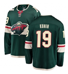 Men's Minnesota Wild #19 Luke Kunin Authentic Green Home Fanatics Branded Breakaway NHL Jersey